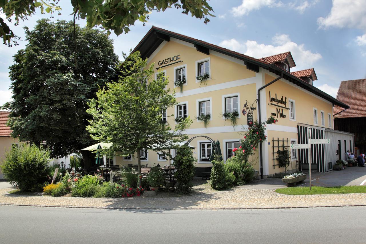 Landgasthof Zum Muller Ruderting Eksteriør billede
